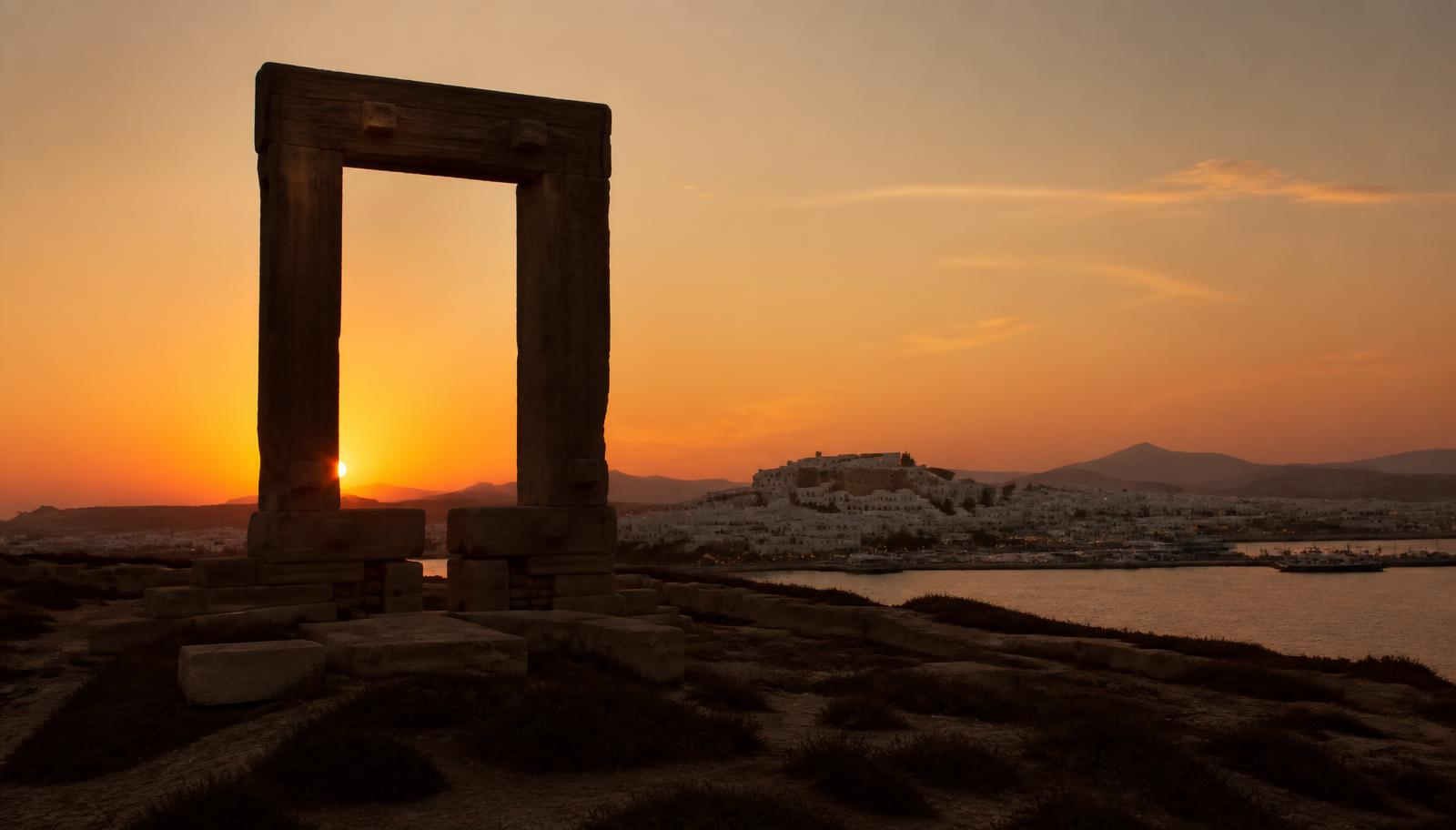 Πού να μείνω στη Νάξο: Χώρα, Άγιος Προκόπιος, Αγία Άννα και Πλάκα