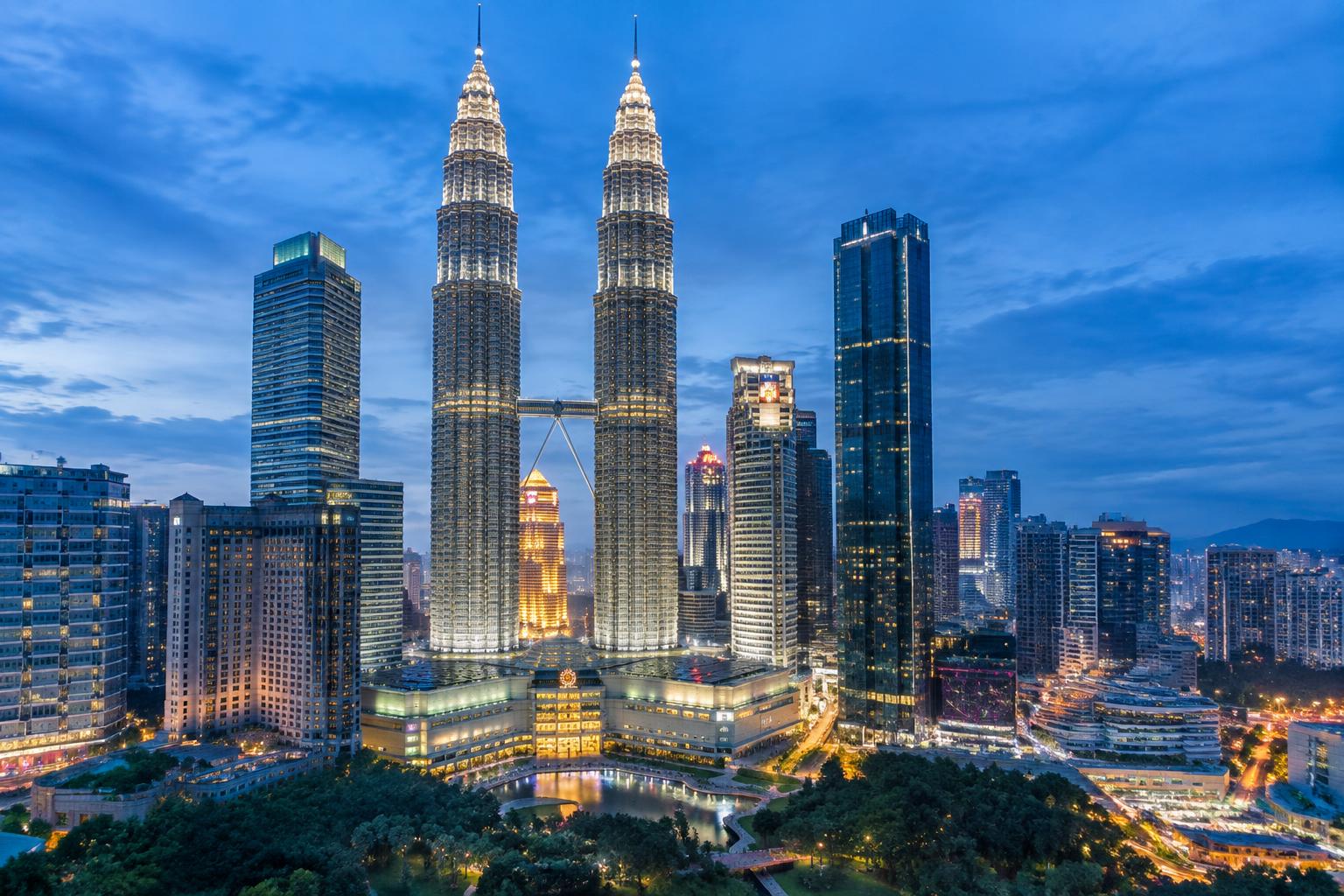 Πού να μείνω στην Κουάλα Λουμπούρ: περιοχές, ξενοδοχεία