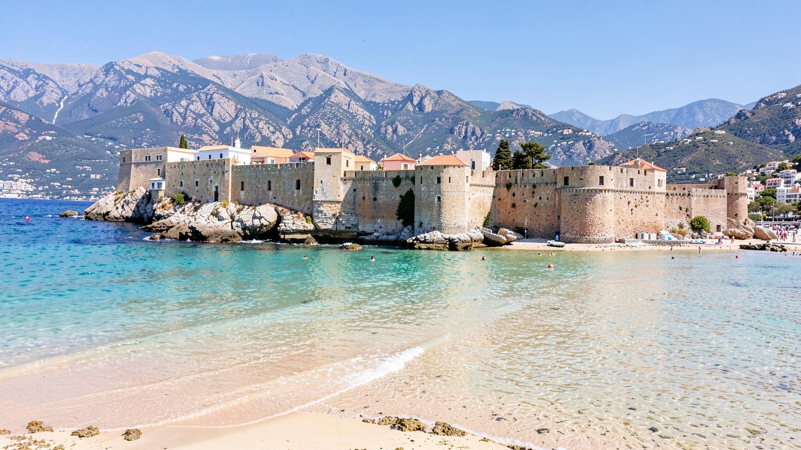 Πού να μείνω στο Φραγκοκάστελλο: Οι καλύτερες περιοχές και 15 καταλύματα